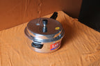 Easy-to-clean pressure cooker